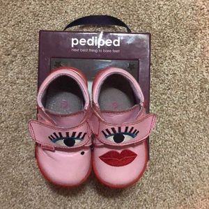 Pediped Grip n Go shoes